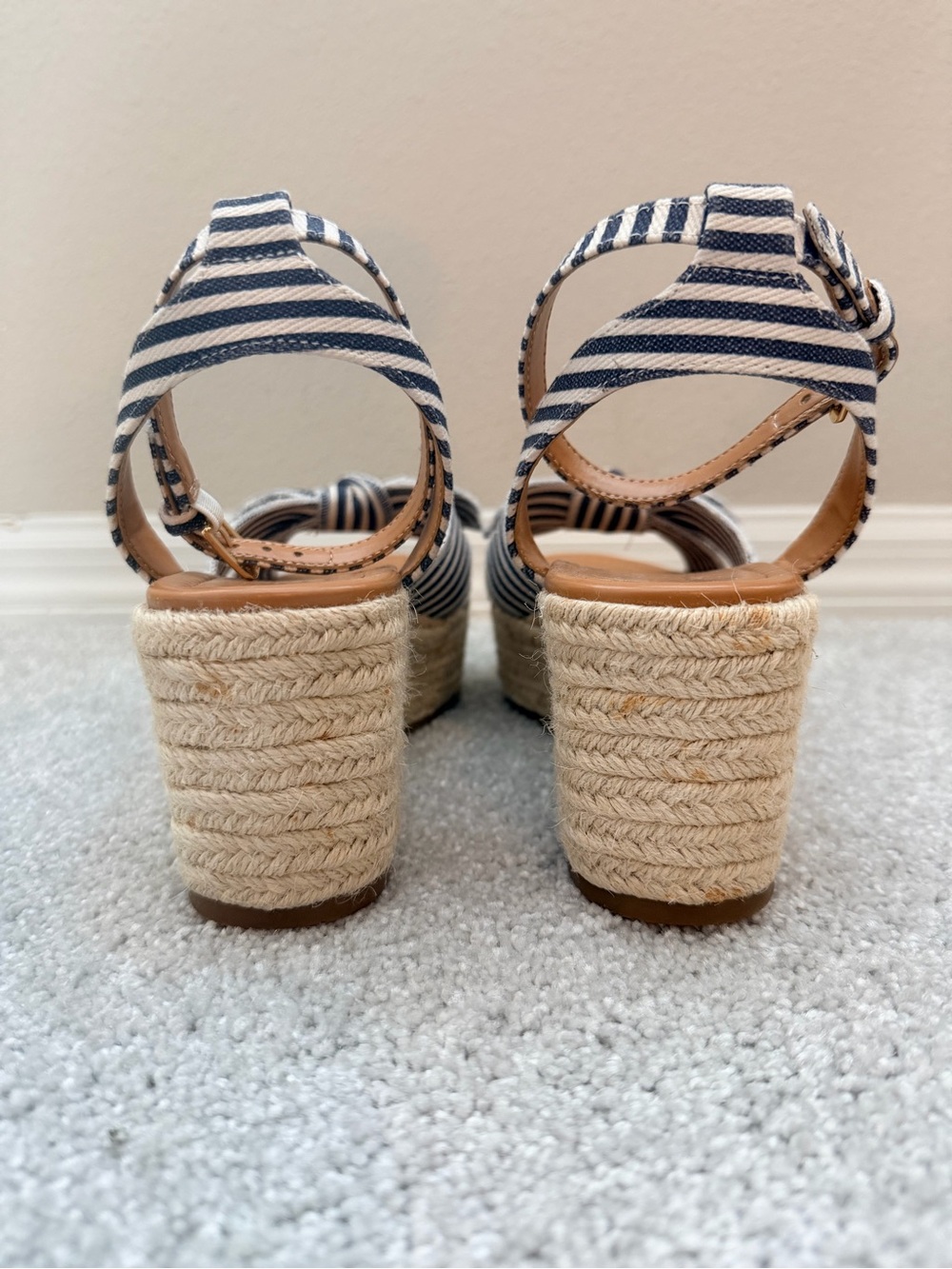 J. Crew Women’s Striped Navy Espadrille Wedge Sandals, size 10 - Picture 9 of 9